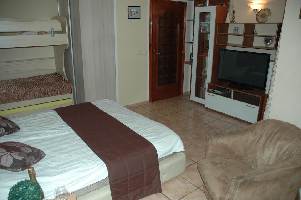 Guest House Maja Нови-Сад Номер фото